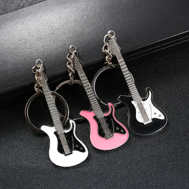 Llavero de guitarra eléctrica en aleación de zinc, souvenir para conciertos y festivales, en negro, blanco, rojo, rosa, azul o morado